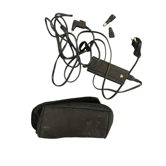 Universal Laptop Charger or AC Adapter Good Condition for use with Various lapto - Picture 2 of 12